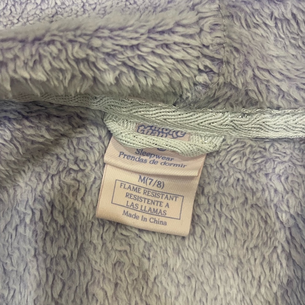 Lavender robe - Picture 2 of 2